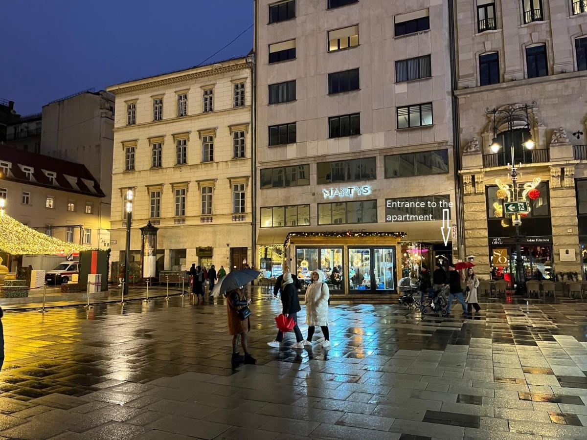 Flat In The Center Of * Будапешт